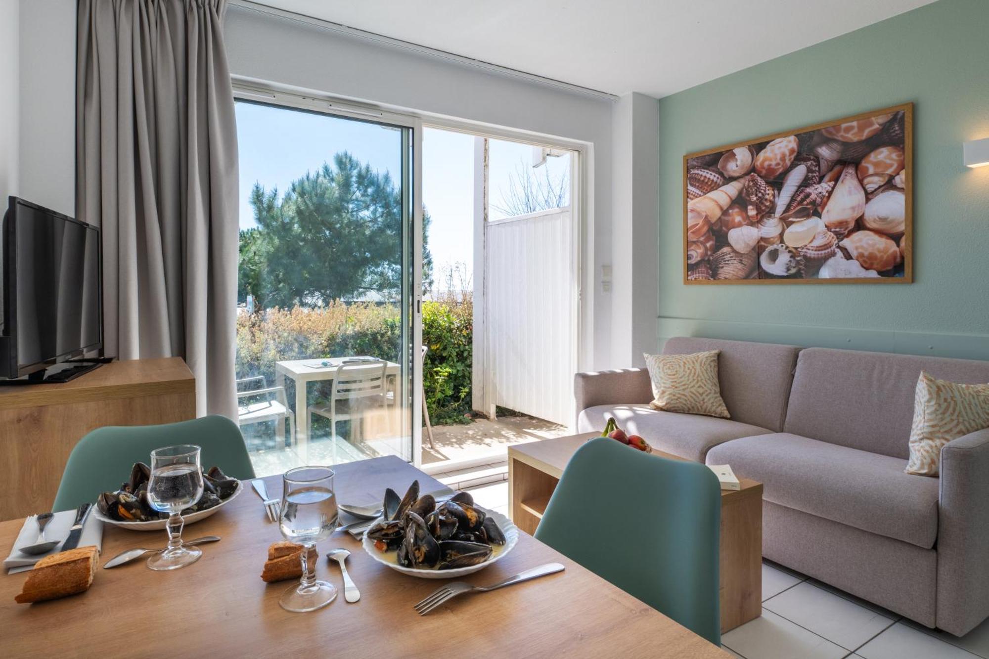 Residence Odalys Les Terrasses De Fort Boyard Fouras Exterior photo